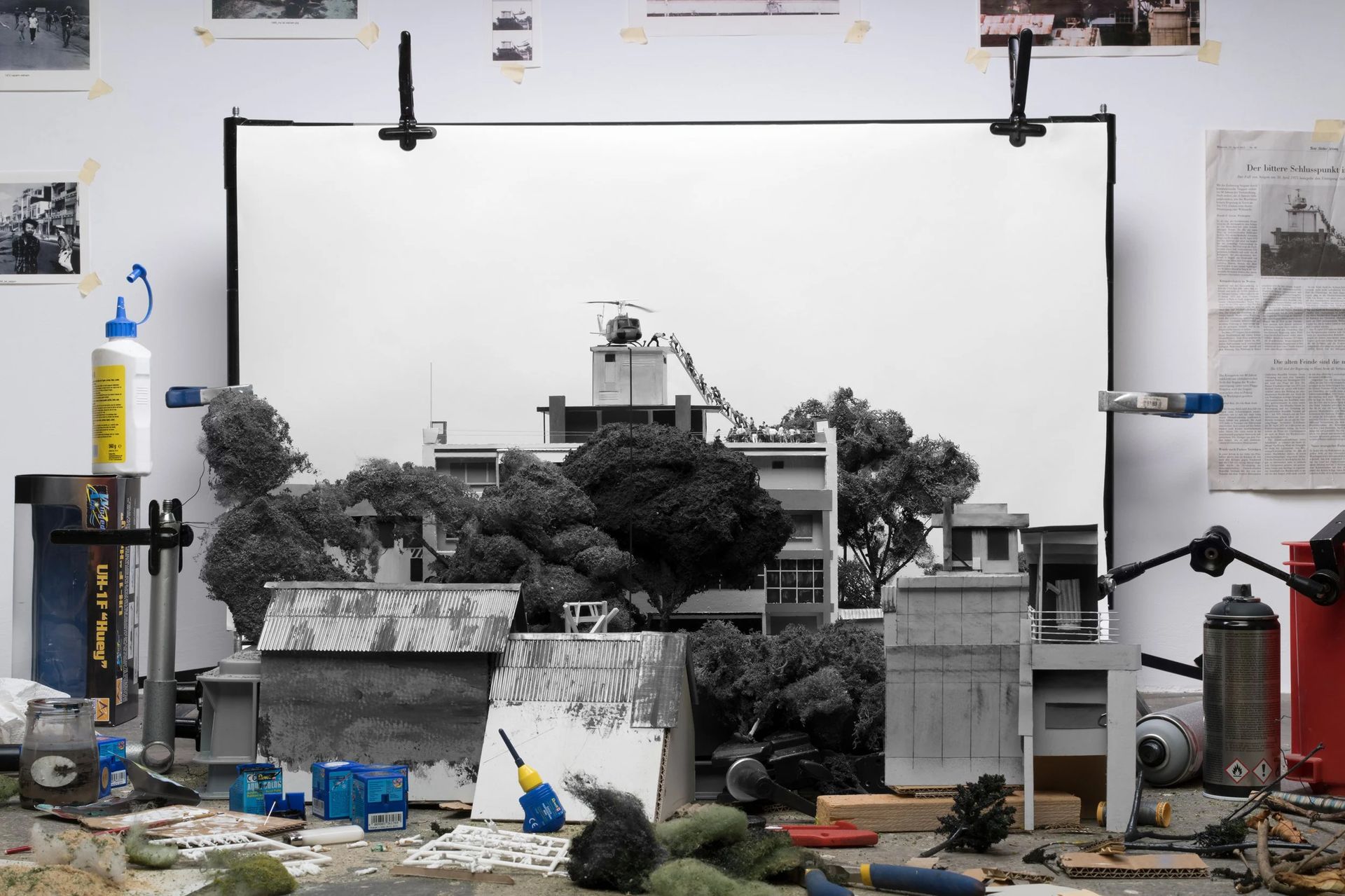 “Making of the Fall of Saigon (by Hugh Van Es, 1975)”